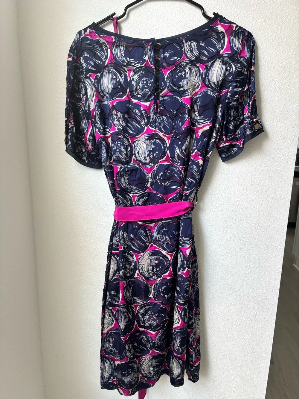 Tory Burch Silk Midi Belted short sleeve Dress Size 8 Navy Blue Gold Buttons